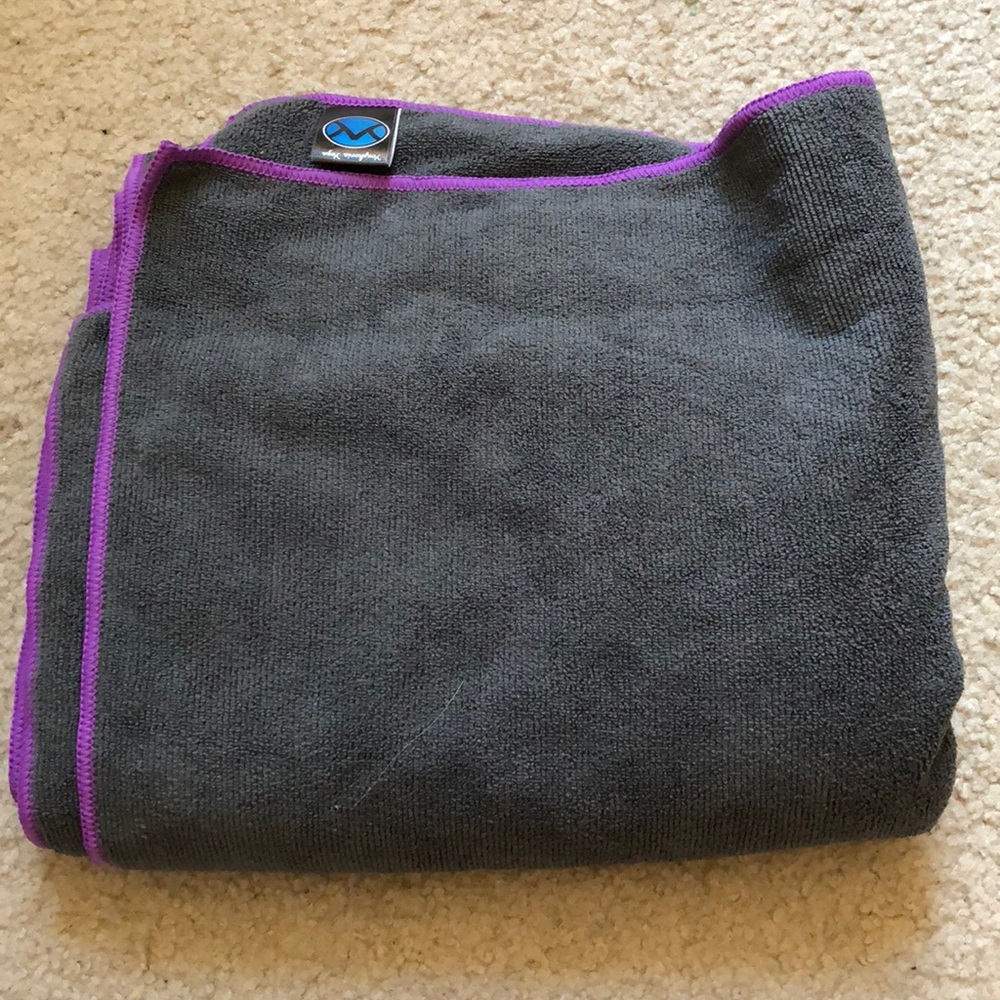Grey and purple yoga dry towel